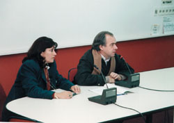 Los panelistas, profesores Dres. Inés Álvarez y Guido Berro