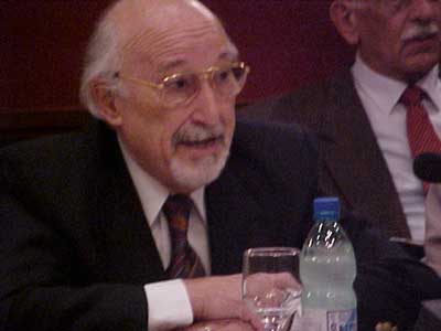 Dr. Ricardo Topolanski