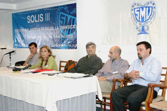 En el Módulo sobre Educación Médica Continua, de izq. a der. Dres. Martín Rebella, Rosario Sica, Barrett Díaz Pose, Horacio Rodríguez Dulcini y Gerardo Bruno Riera.