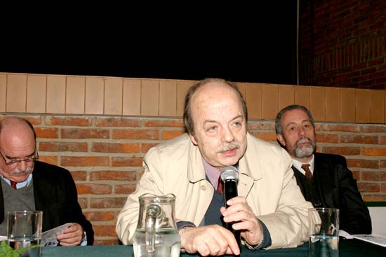 Dr. (Abogado) Tomás de Mattos, escritor, Director de la Biblioteca Nacional.