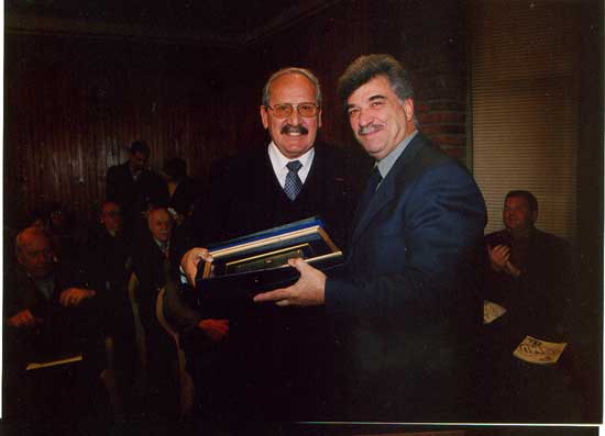 Dr. Uruguay LARRE BORGES y Dr. Barrett DÍAZ POSE