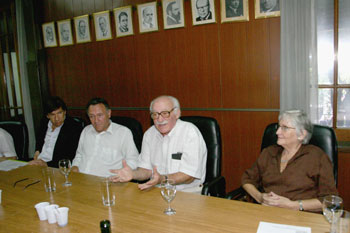 Publico presente en el pre-estreno de Sicko