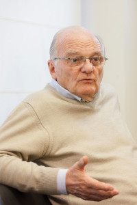Dr. Vytautas BAGURSKAS PAKALKATE