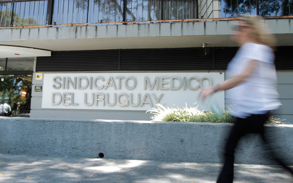 Declaración del SMU sobre pacientes con eventual indicación de hemodinamia/angioplastia y su derivación.