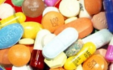 Boletín Farmacológico de diciembre de 2018 del Departamento de Farmacología y Terapéutica del Hospital de Clínicas.