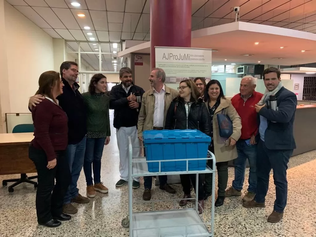 Los médicos, los derechos humanos y su compromiso con la ética: pasado, presente y futuro.