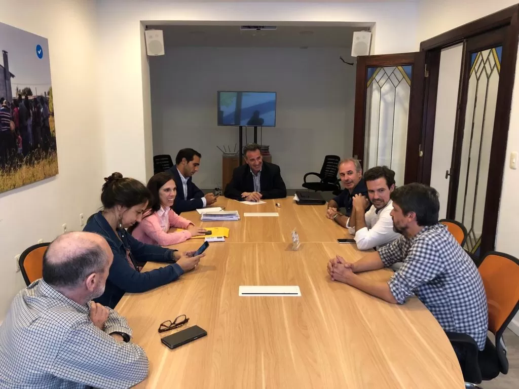 Daniel Salinas recibió al SMU para interiorizarse sobre el conflicto de las emergencias móviles