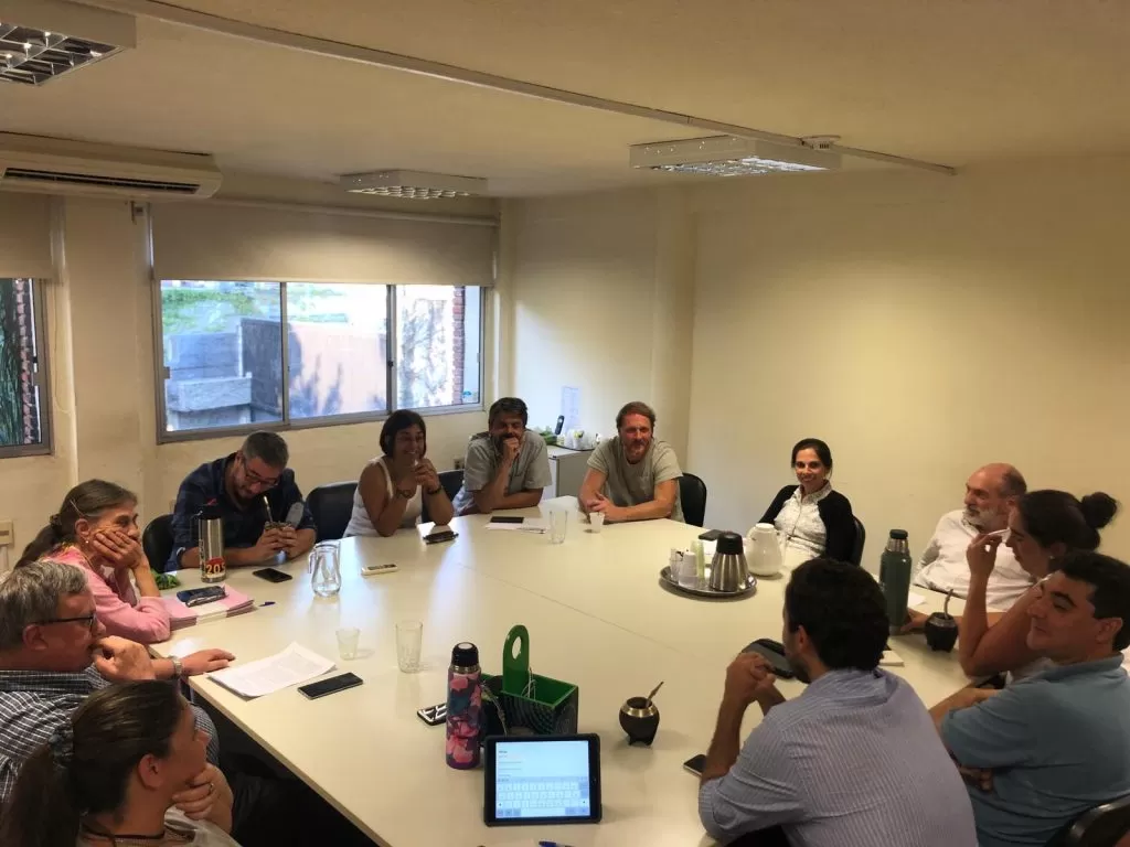 EEMM mantienen medidas y aguardan asamblea para apertura de negociación