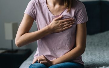 Bajo el lema #MujerElegíCuidarTuCorazón, se celebra hoy el Día de la Salud Cardiovascular en la Mujer.