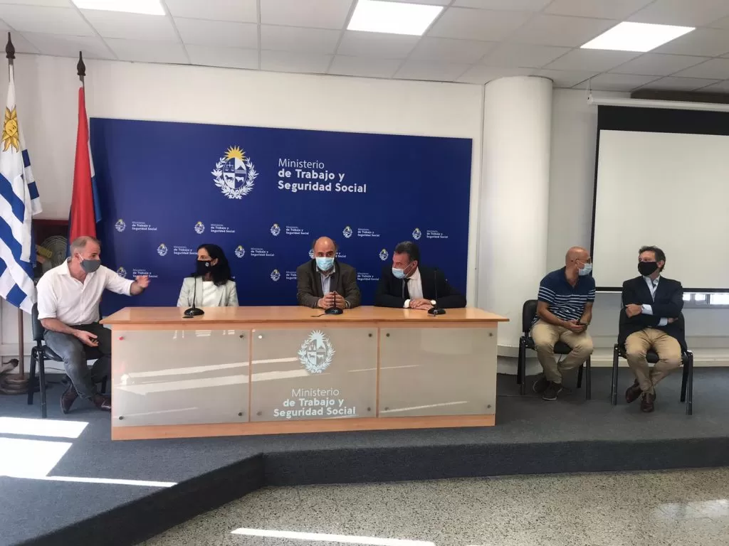 Se firmó acuerdo en el Consejo de Salarios Sector Privado.