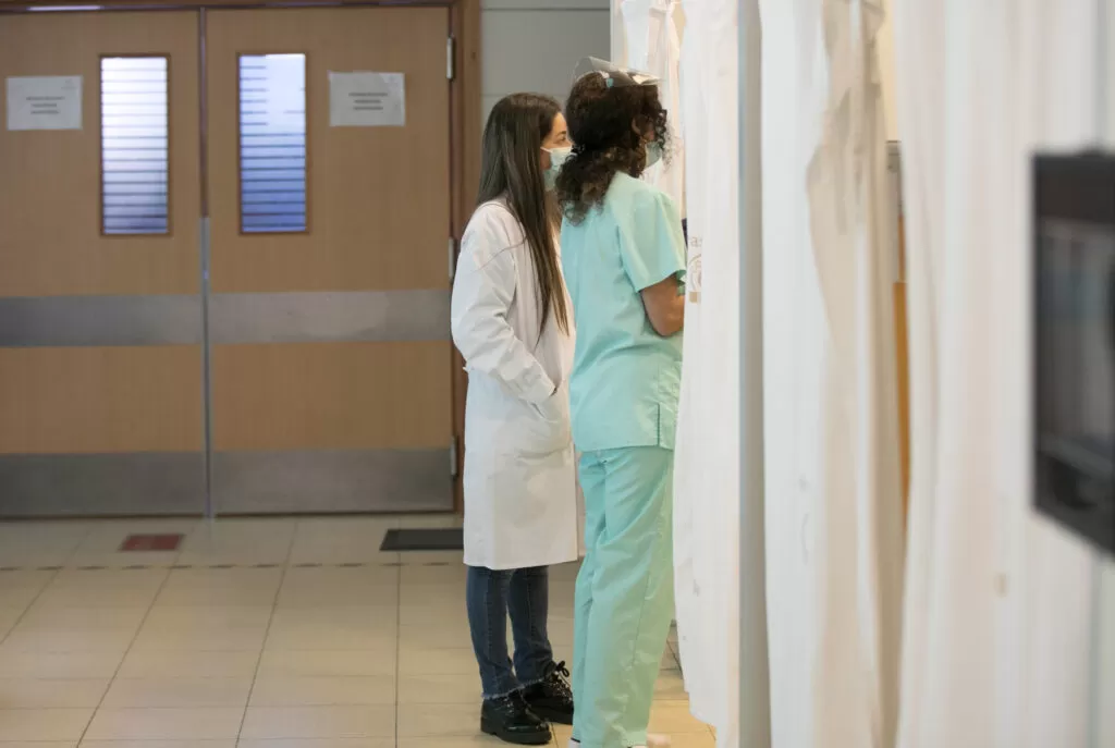 Ginecólogas de servicios de SSYR reflexionan sobre la actualidad de la aplicación de la Ley 18.897 de Interrupción Voluntaria del Embarazo.