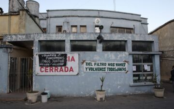 Tras movilización junto a usuarios, equipo sanitario del Centro de Salud Claveaux llegó a un acuerdo que aseguraría la asistencia