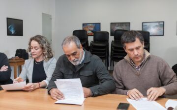 SMU logra acuerdo que protege salario real y amplía beneficios laborales