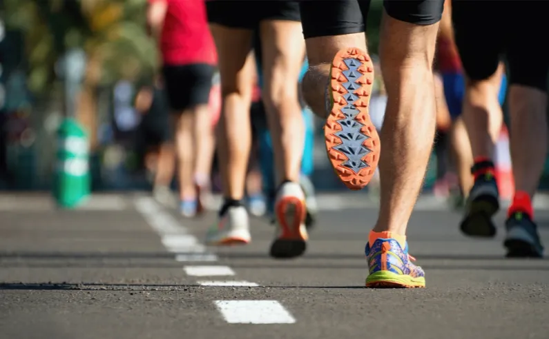 Llamado a profesores de educación física para entrenar grupos de corredores y caminadores del SMU