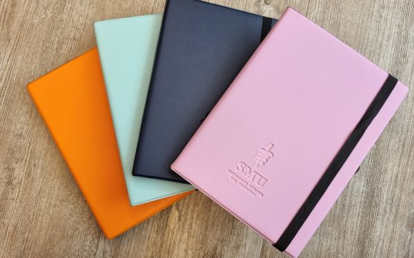 Agendas perpetuas y cuadernos SMU ya disponibles
