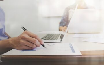 Laudos médicos: qué son, cómo se fijan en el sector privado y dónde consultar los valores actualizados
